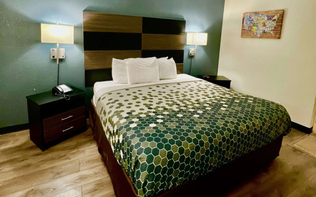 Econo Lodge Inn & Suites Downtown San Antonio