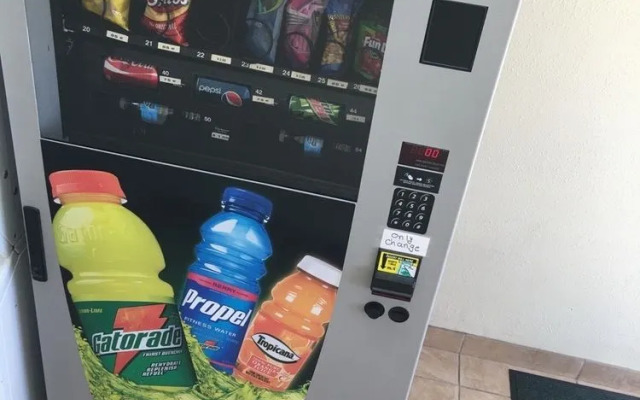 Motel 6-Saint Robert, MO