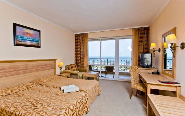 DIT Majestic Beach Resort