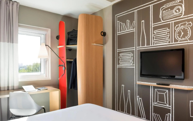 ibis Budapest Heroes Square