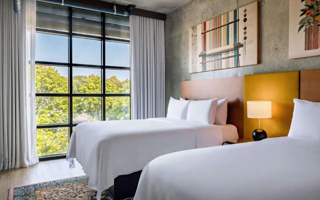 The Loom Hotel, Tapestry Collection by Hilton