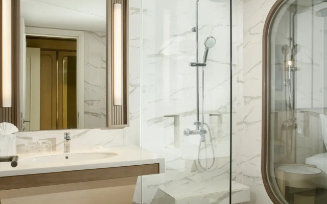 Swiss-Belhotel Solo