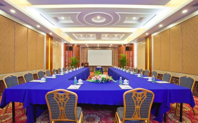Sanya Baohong Hotel