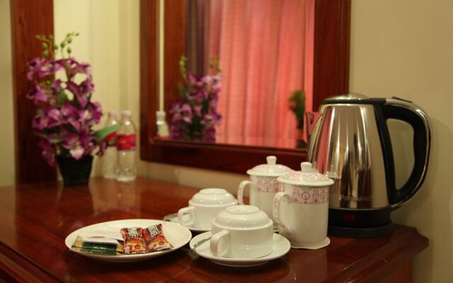 Yolanda Hotel 宝华精品酒店(金边)
