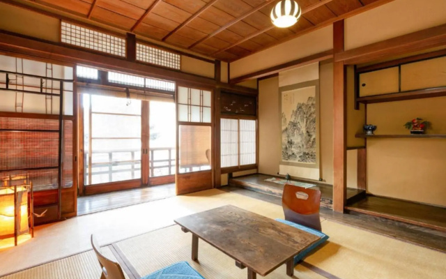Guesthouse KINGYOYA - Hostel – Guest Rooms – Kyoto