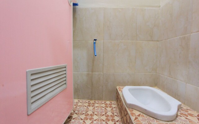 Spot On 2210 Hifana Residence