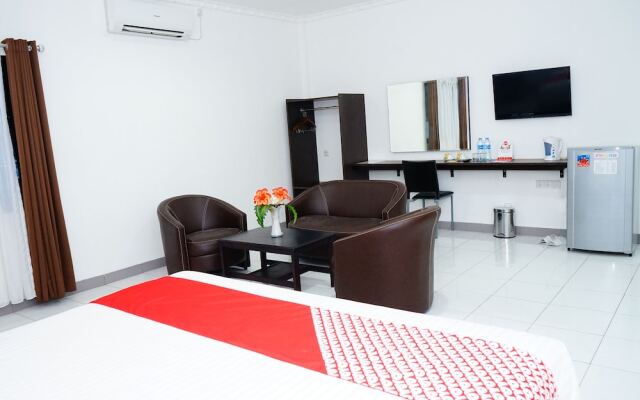 Oyo 480 Hotel Demuon