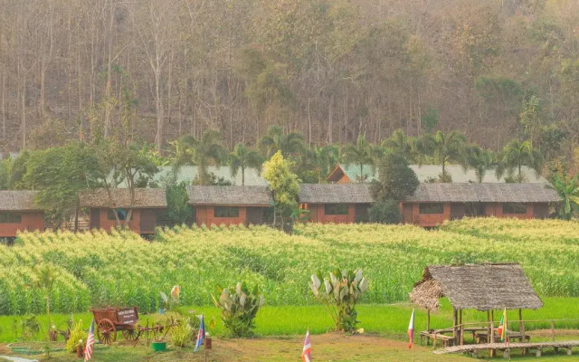 Karen Eco Lodge