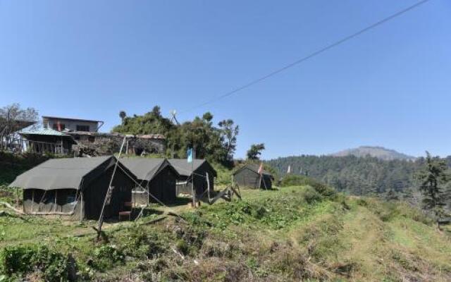 Scenic Tent Stay in George Everest, Hathipaon