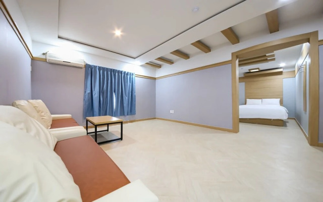 Iksan Olive