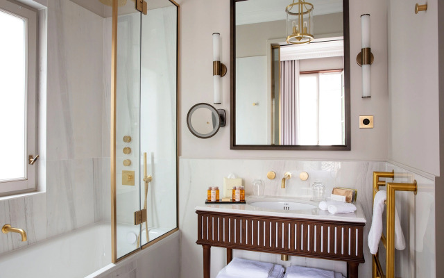 Les Jardins Du Faubourg Hotel & Spa by Shiseido