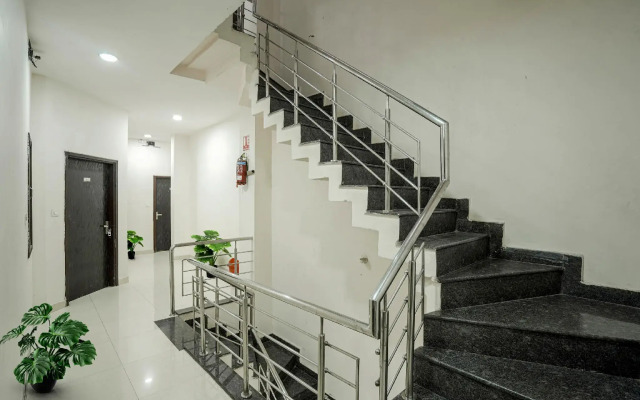 OYO 19034 Shree Vishnu Residency