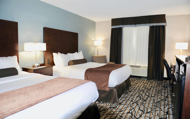 Days Inn & Suites by Wyndham Wausau