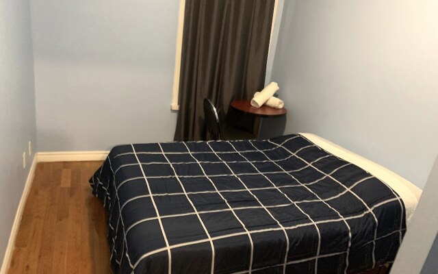 Dundas Guest House
