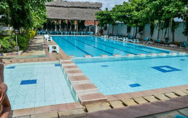 Danpark Hotel and Apartments