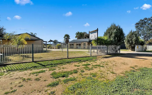 Kennedy Holiday Resort