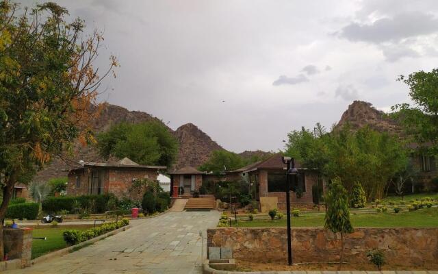 Grassfield Valley Resort