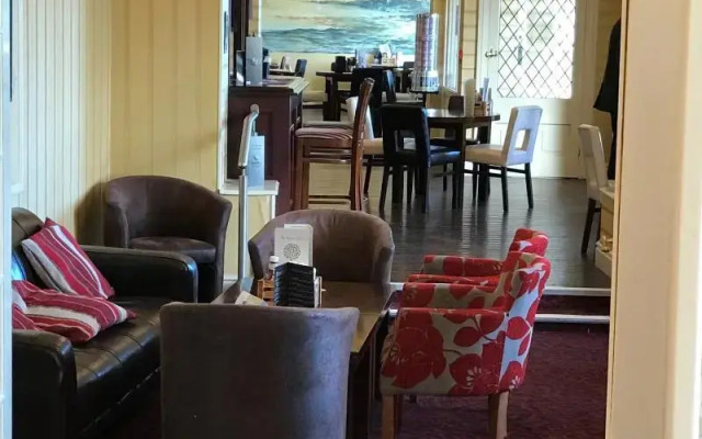 Baytree Hotel
