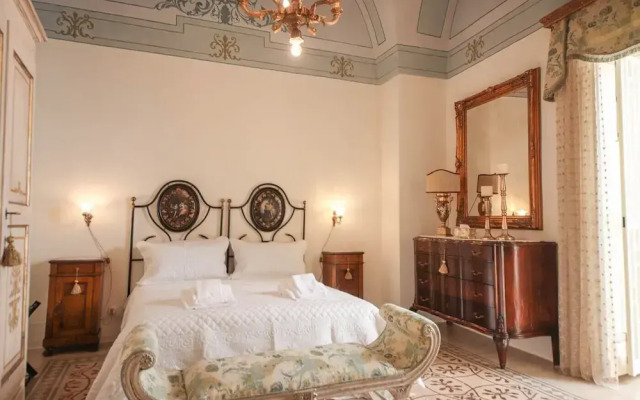 Historical Stella Apartment In Puglia