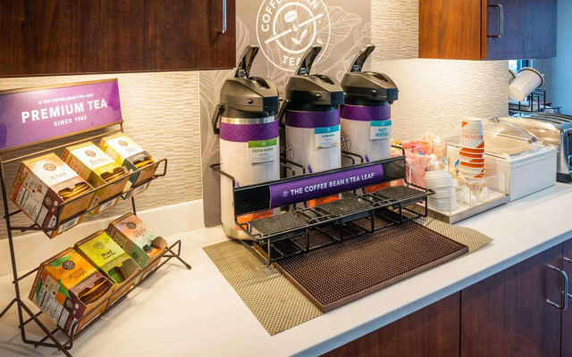 Oakfield Hotel & Suites, Ascend Hotel Collection