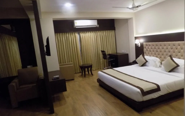 Hotel Sarah International