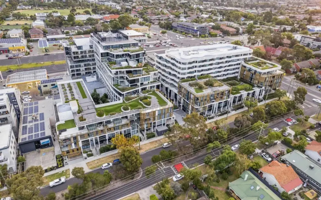 StayAU Modern Townhouse