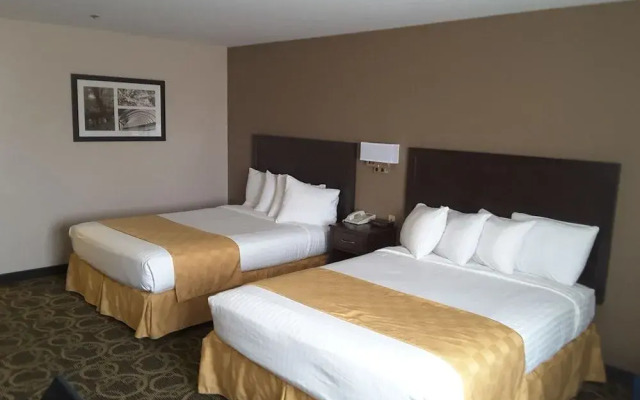 Inn at the Canyons