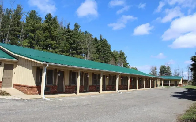 New River Inn and Cabins