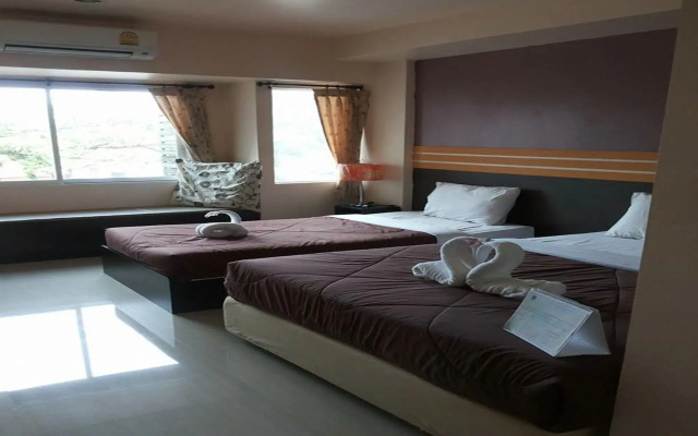 Winhouse Hotel