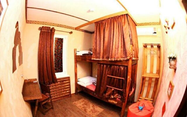 Хостел Sunrise Caravan Stay