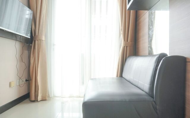 Comfortable 1Br At Sky Terrace Apartment