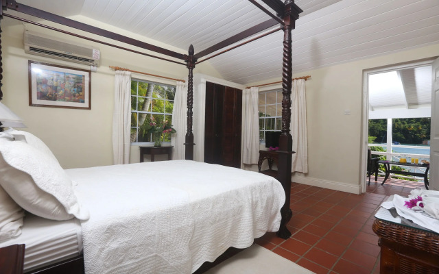 Marigot Beach Club and Dive Resort