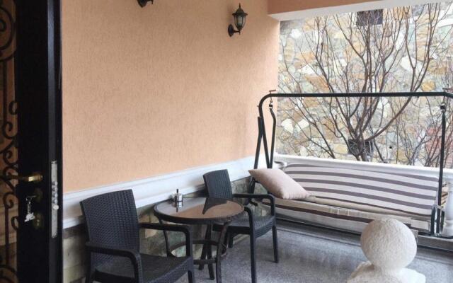 Digomi private house