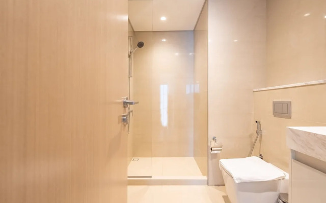 Lavishly Elegant 2BR with Breathtaking Burj View