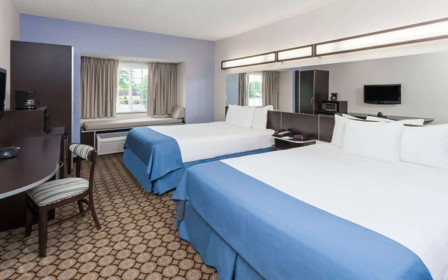 Microtel Inn & Suites by Wyndham Elkhart