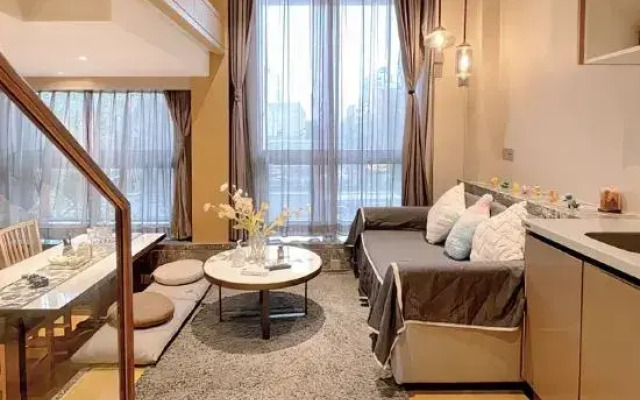 Lauder Executive Apartment