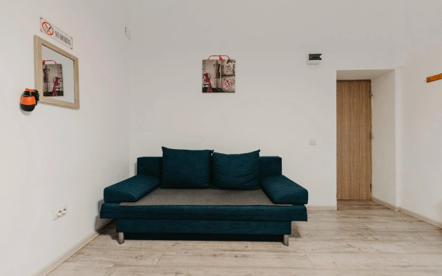 Studio Piata Amzei NR.1 (8 D)