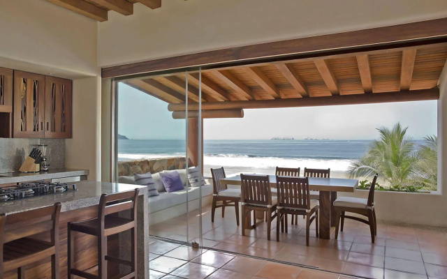Las Palmas Luxury Villas