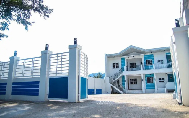 V and G Suites Limay