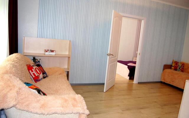 Standard Apartment on Umanskaya