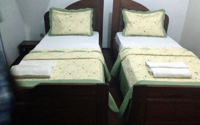 Africa Treasures Home - Hostel
