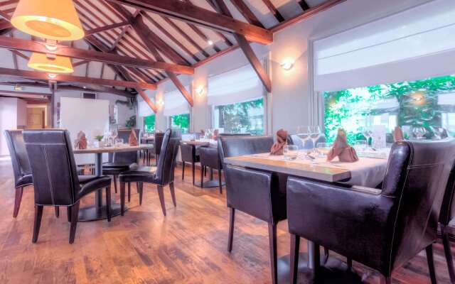 Logis Hotel Restaurant des Acacias Lille Tourcoing