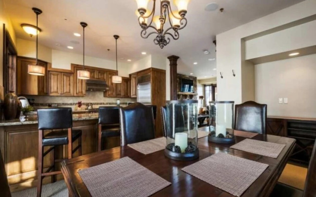 Fairway Springs by Park City Vacations