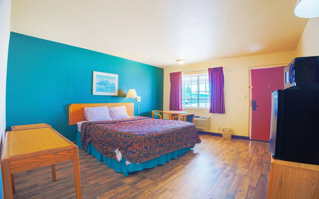 Holiday Motel, Lordsburg By OYO