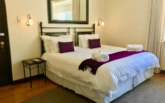 Sundown Manor Guest House