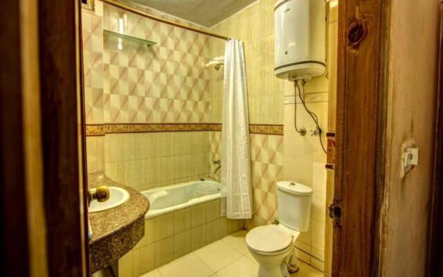Hotel Kalinga Grand