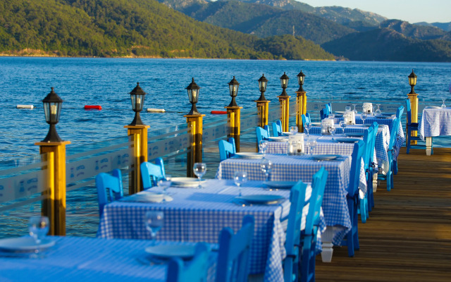 Fortezza Beach Resort