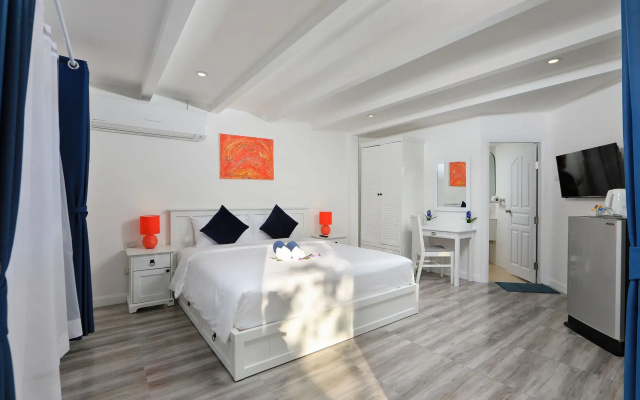 Kata White Villas