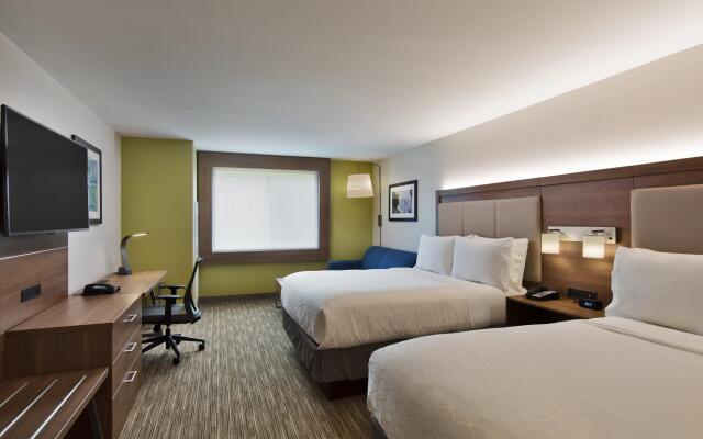 Holiday Inn Express & Suites Portland Airport - Cascade Stn, an IHG Hotel