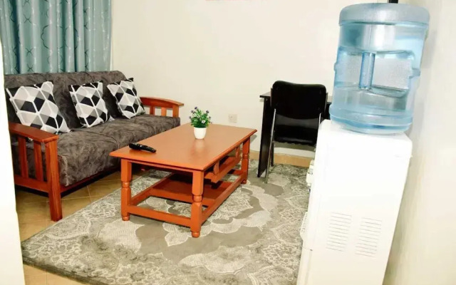 Lux Suites Orkney Apartments TRM Drive